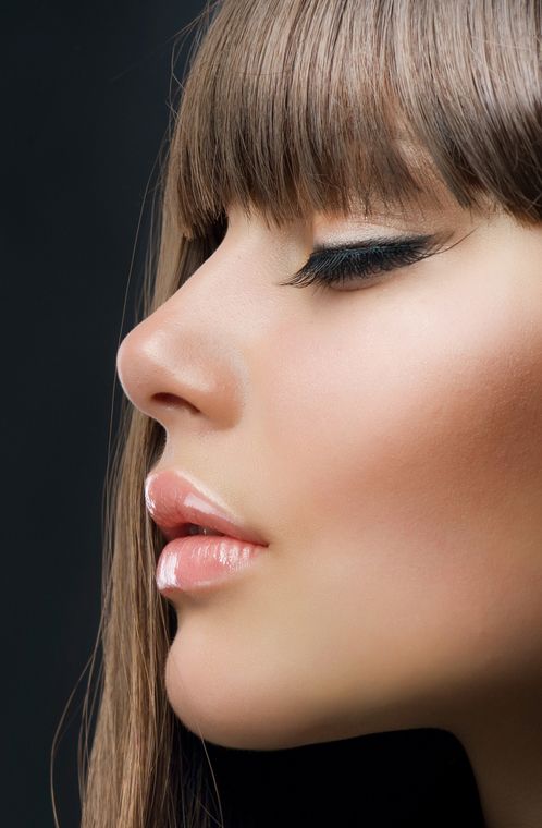 Natural side profile illustrating the nose and facial proportions